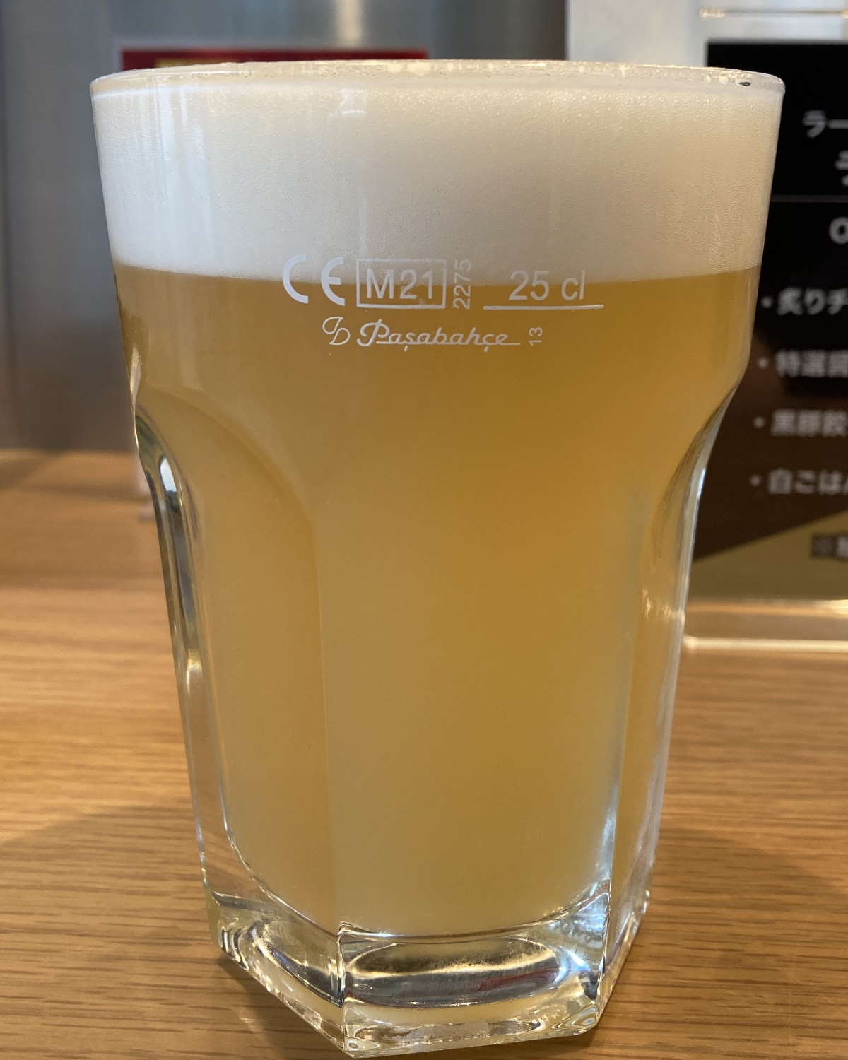 ラーメン大戦争神田店ビール