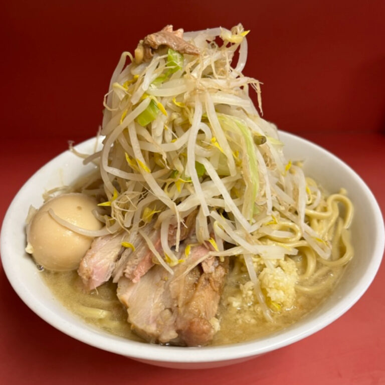 ラーメン二郎ひばりヶ丘駅前店小ラーメン味付けタマゴ