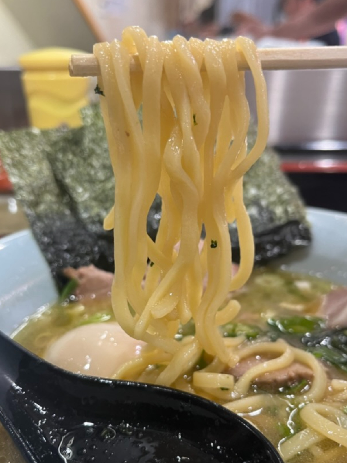 横濱ラーメンあさが家麺上げ