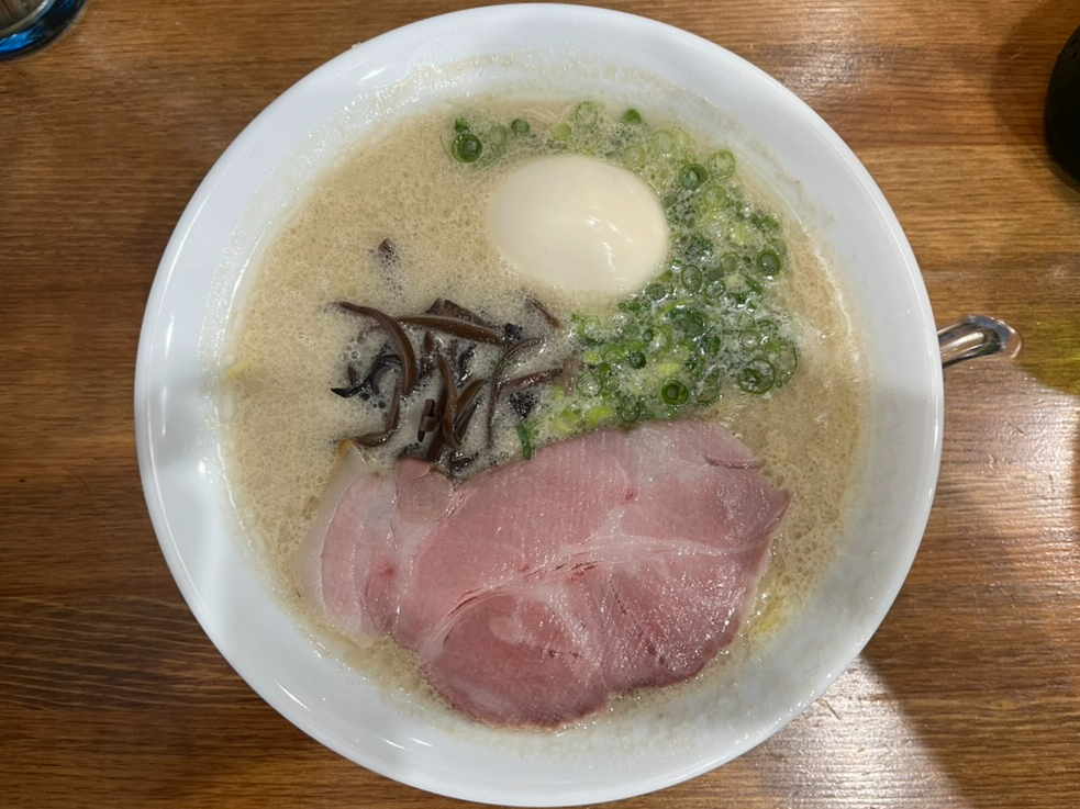 無冠阿佐ヶ谷豚骨ラーメン味玉