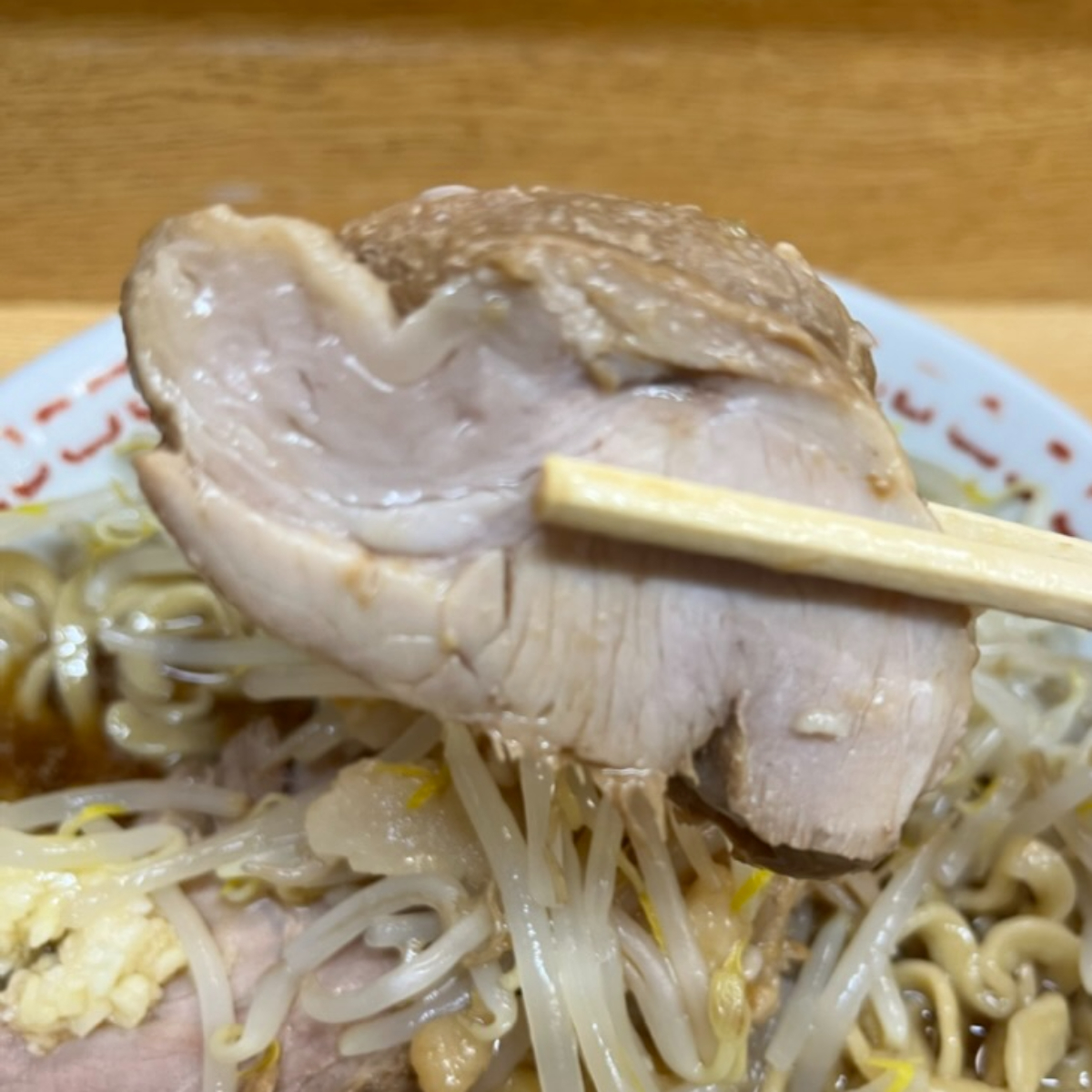 ラーメン二郎環七新新代田店豚