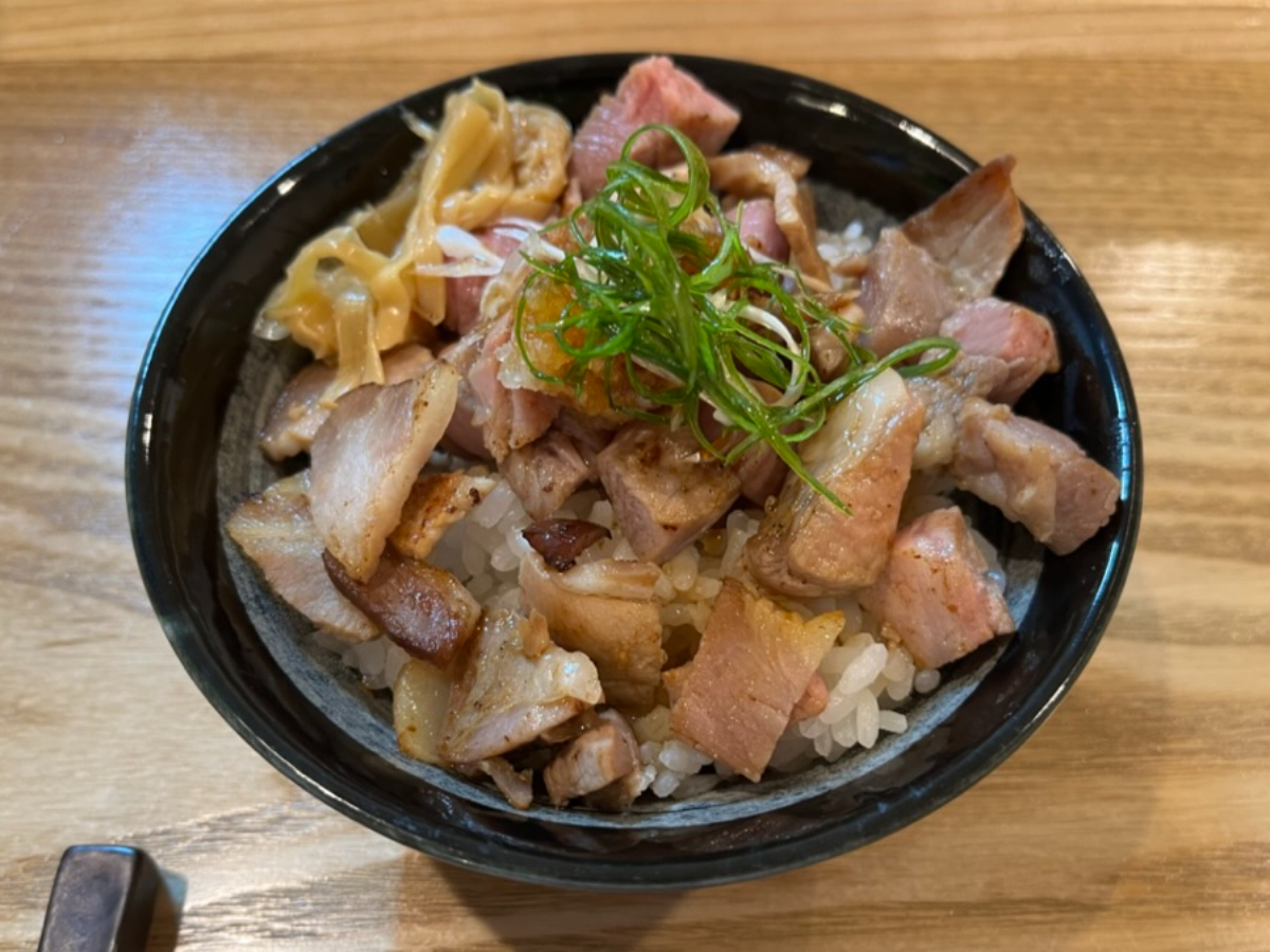 らーめん心麦チャーシュー丼