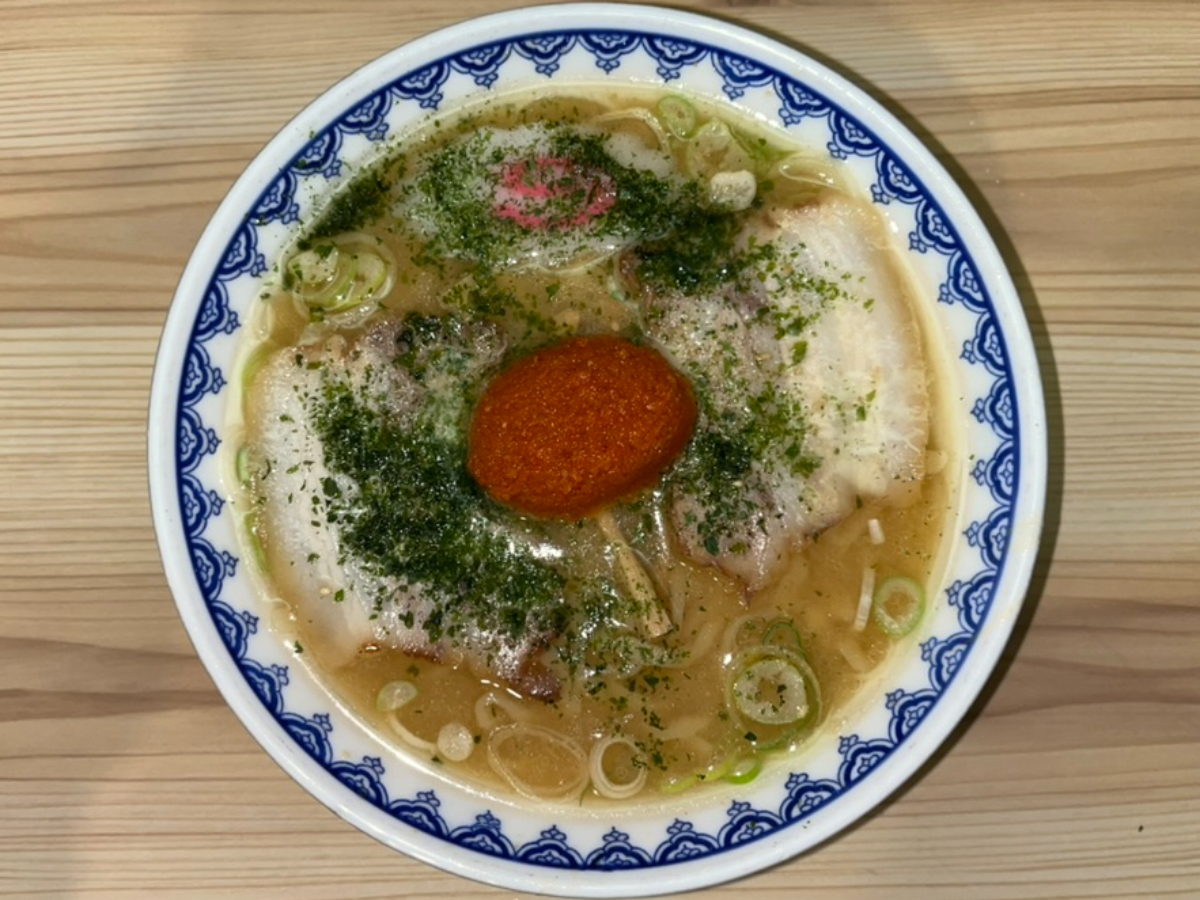 龍上海横浜店赤湯からみそラーメン