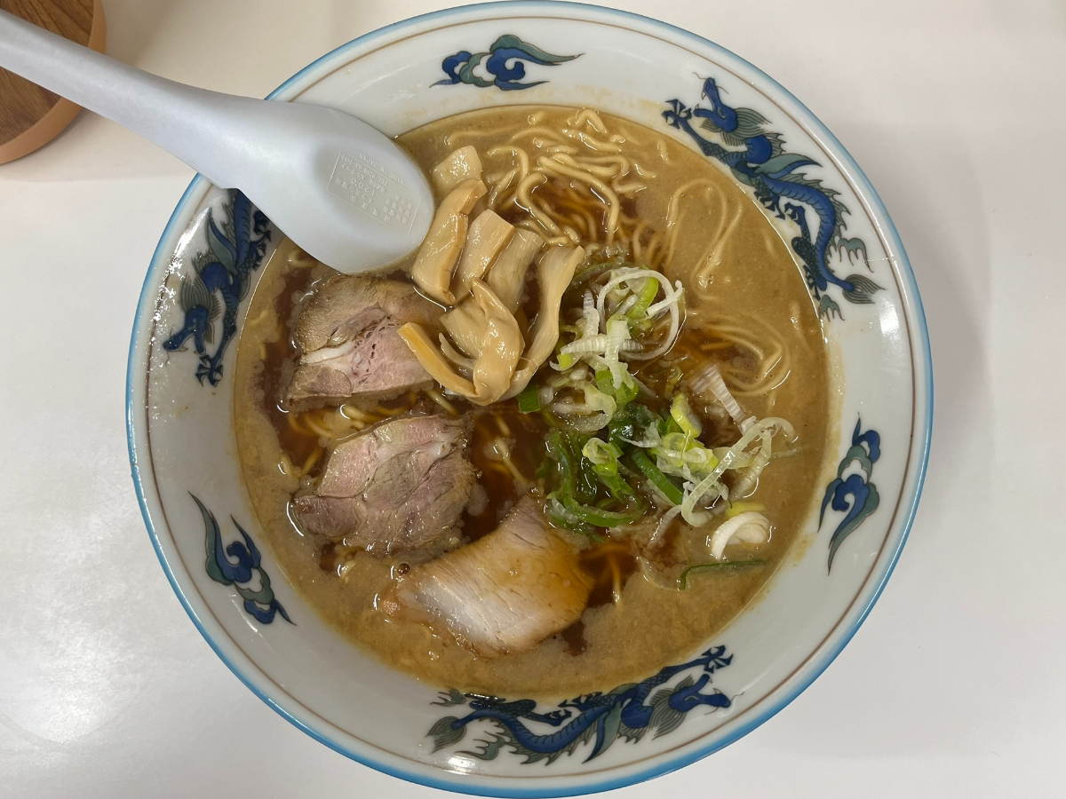 ぺーぱん正油ラーメン