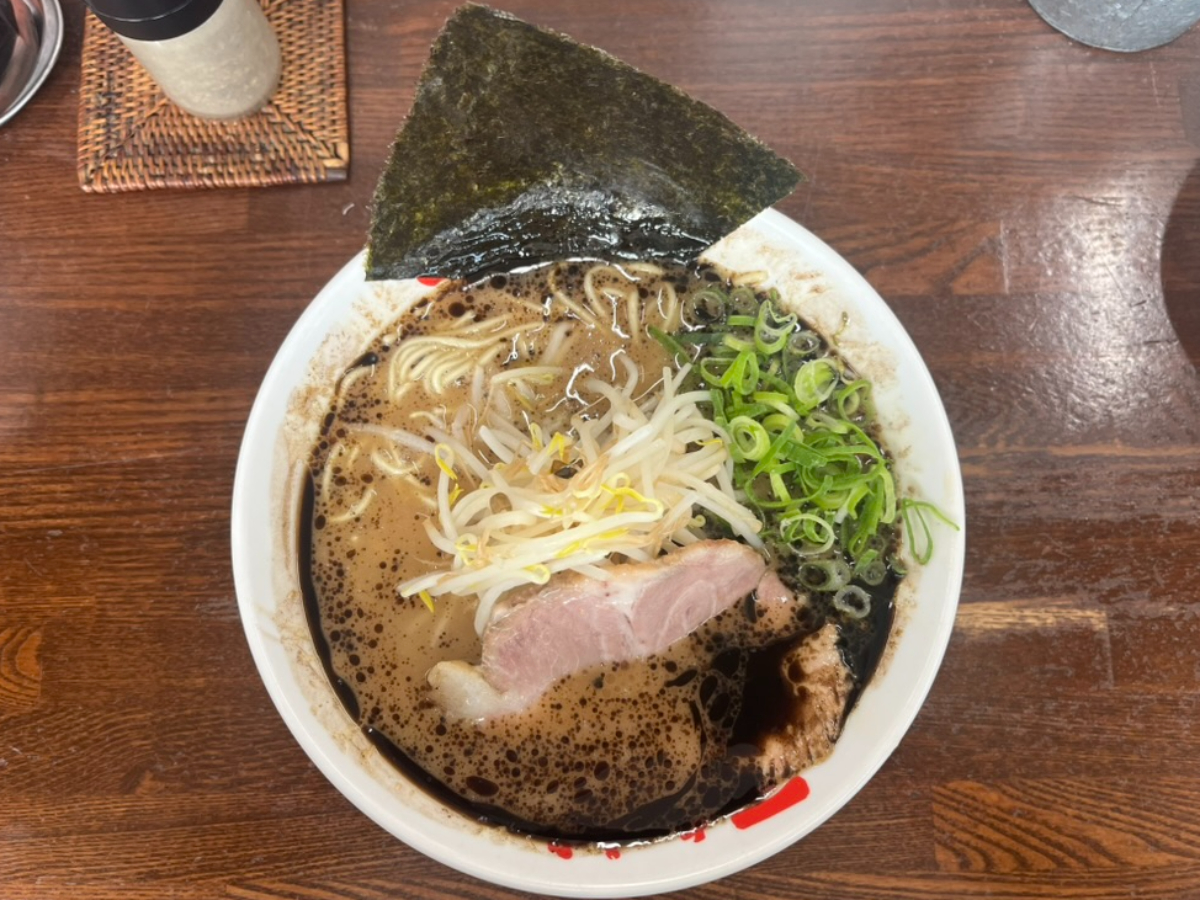 なんつッ亭秦野本店らーめん