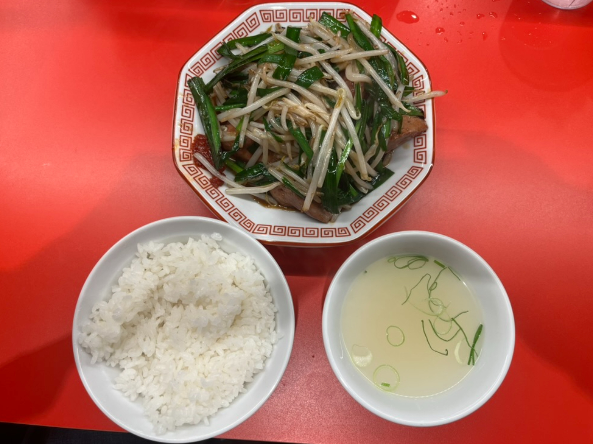 レバニラ中華満腹レバニラ定食