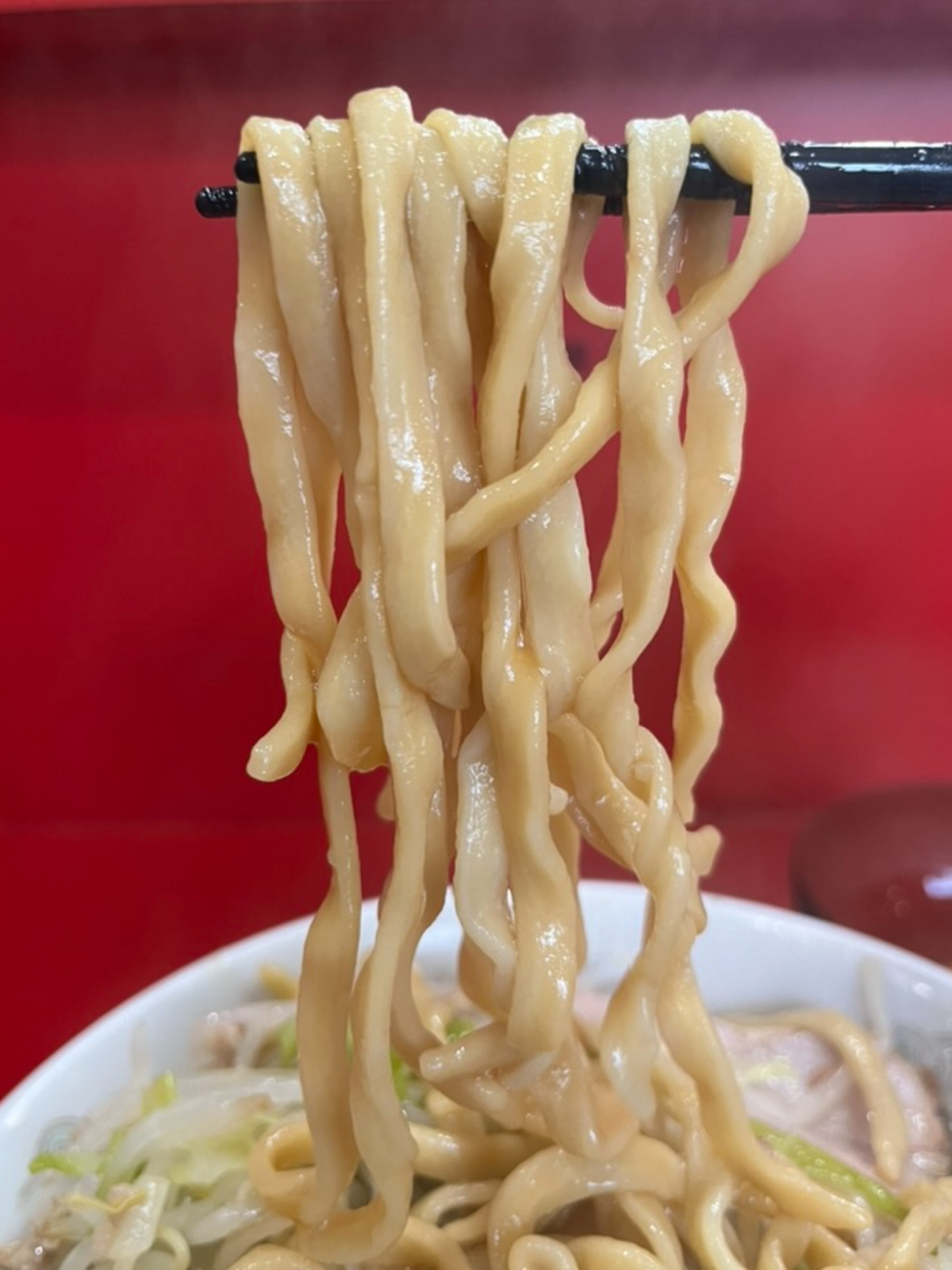 ラーメン二郎生田駅前店麺上げ