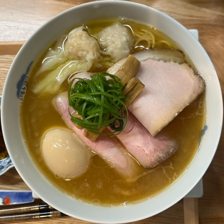 創作麺ひとすじ特上中華そば
