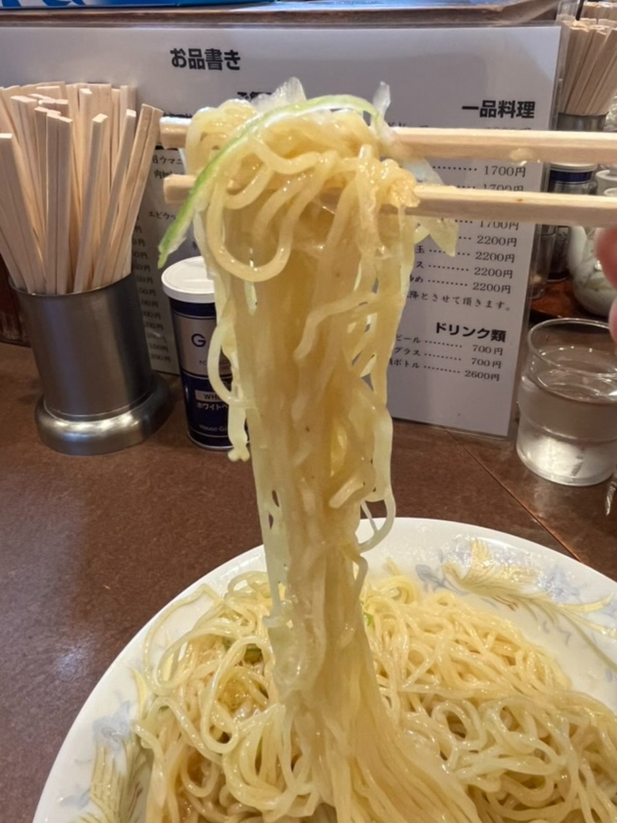 鶏舎麺上げ