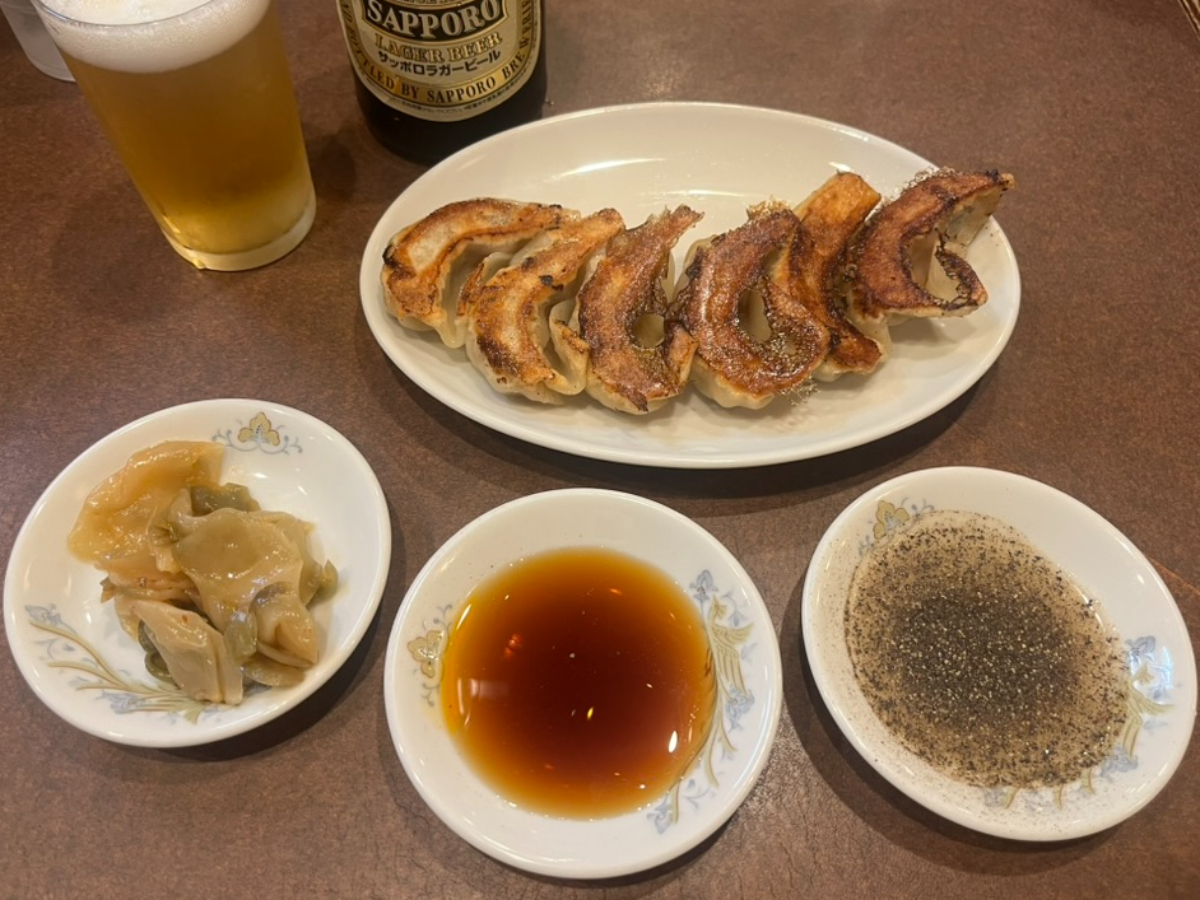 鶏舎餃子