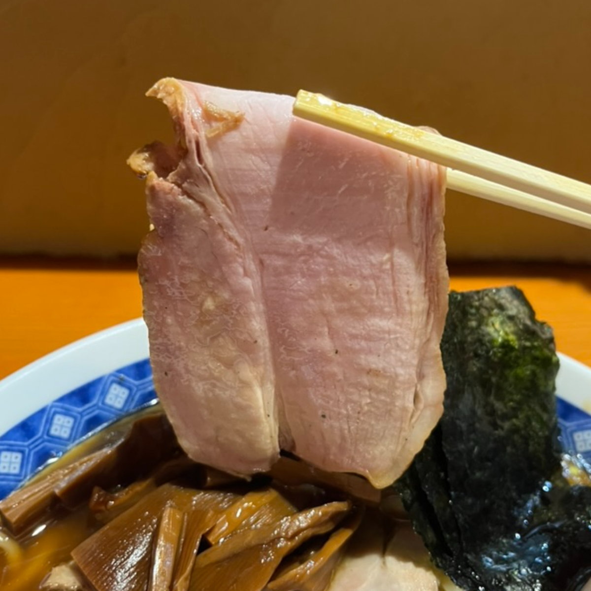 中華そばの店りょうがチャーシュー