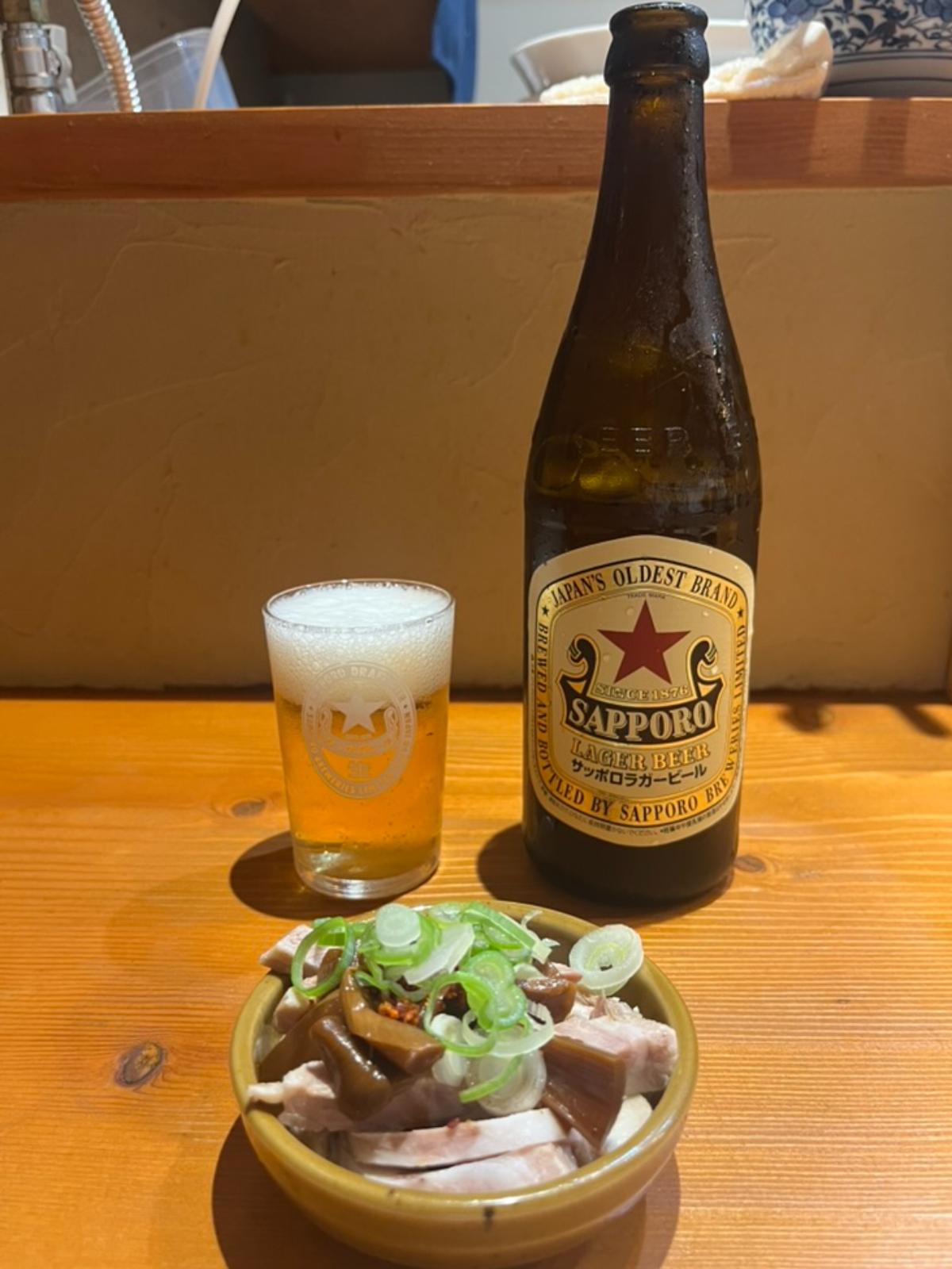 中華そばの店りょうがサッポロラガービール赤星中瓶