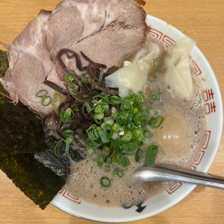 博多ラーメン和特製和ラーメン