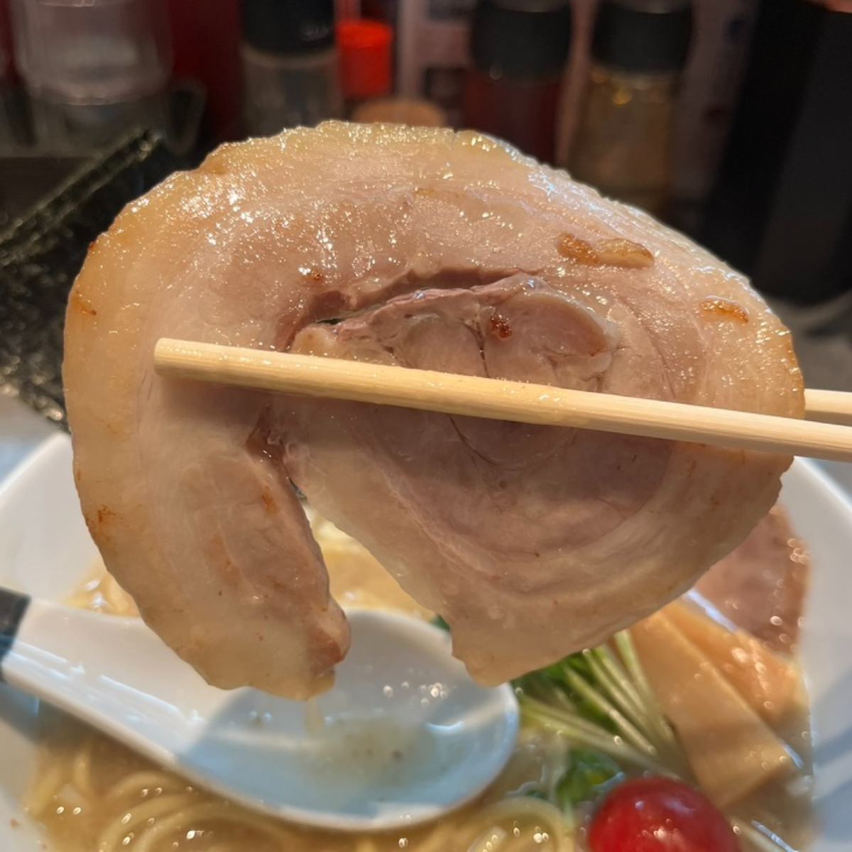 麺やまらぁバラロールチャーシュー