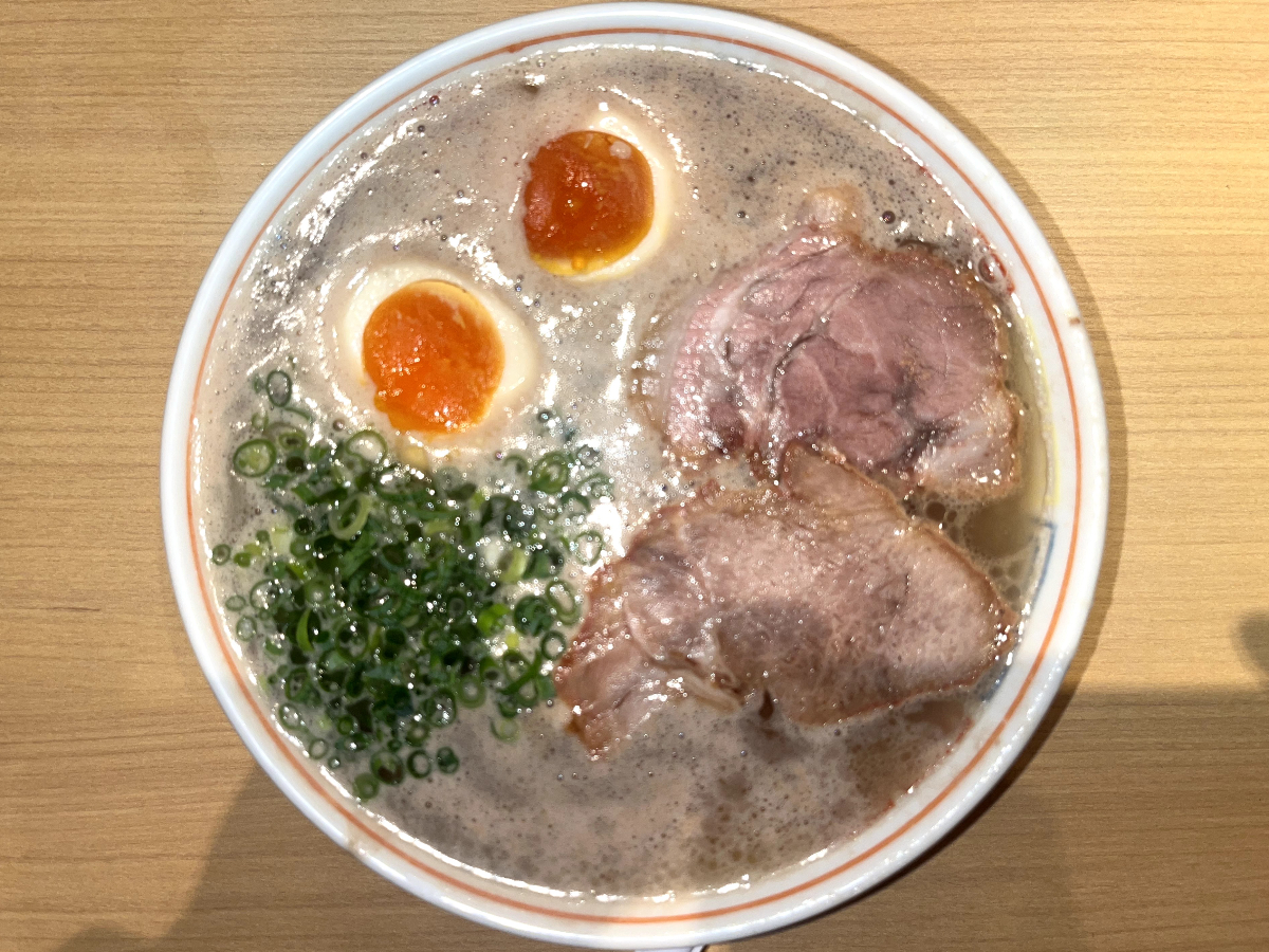 三代目博多だるま味玉ラーメン