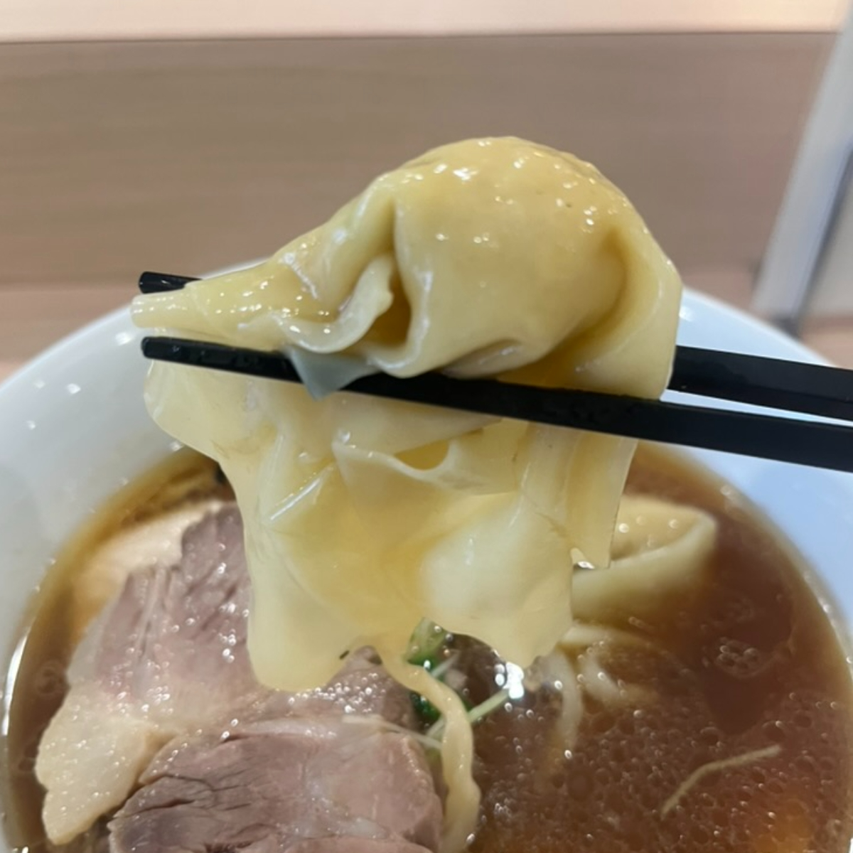 らぁ麺旭ワンタン