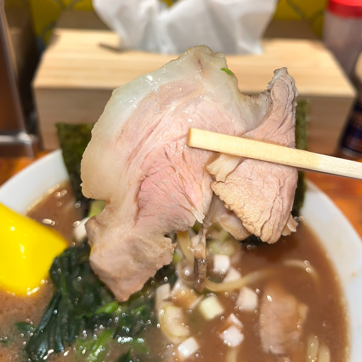 ハウスラーメンヌードルズチャーシュー