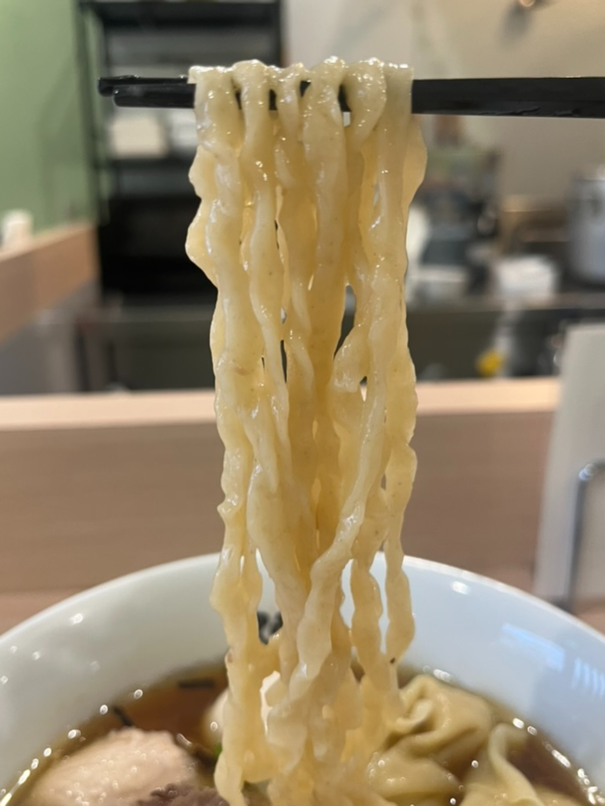 らぁ麺旭麺上げ