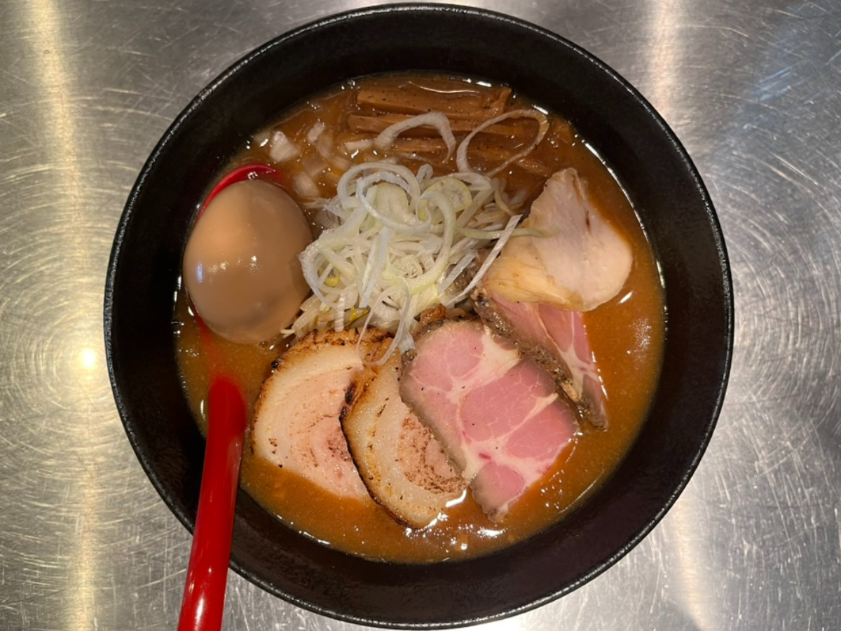 らぁ麺ようざん特製味噌らぁ麺