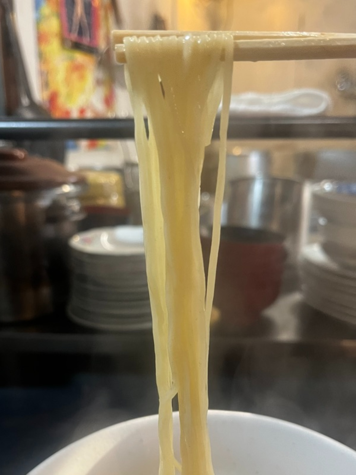 13湯麺トンミン麺上げ