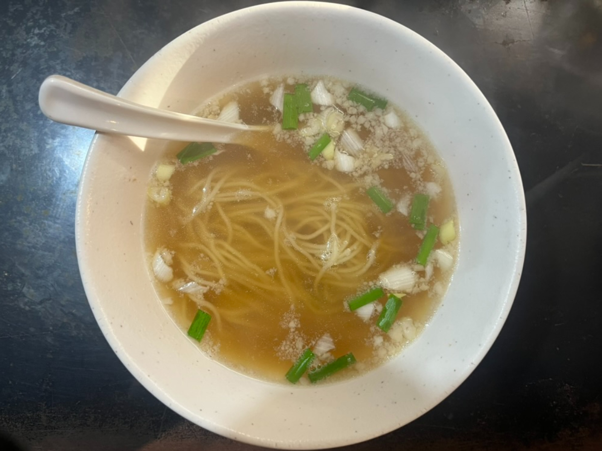 13湯麺トンミン