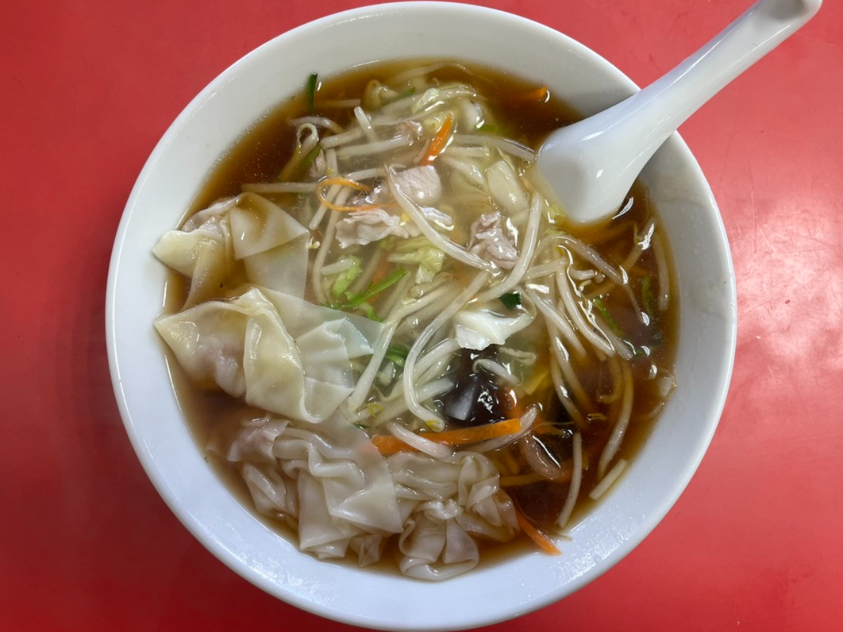 玉泉亭サンマーワンタンメン