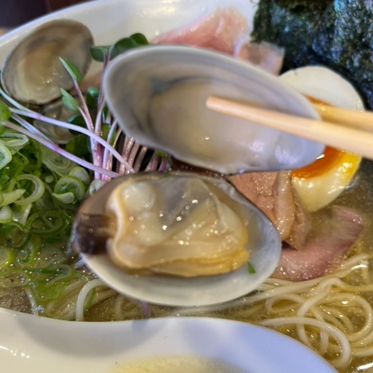 メヂカそば吟魚浅利