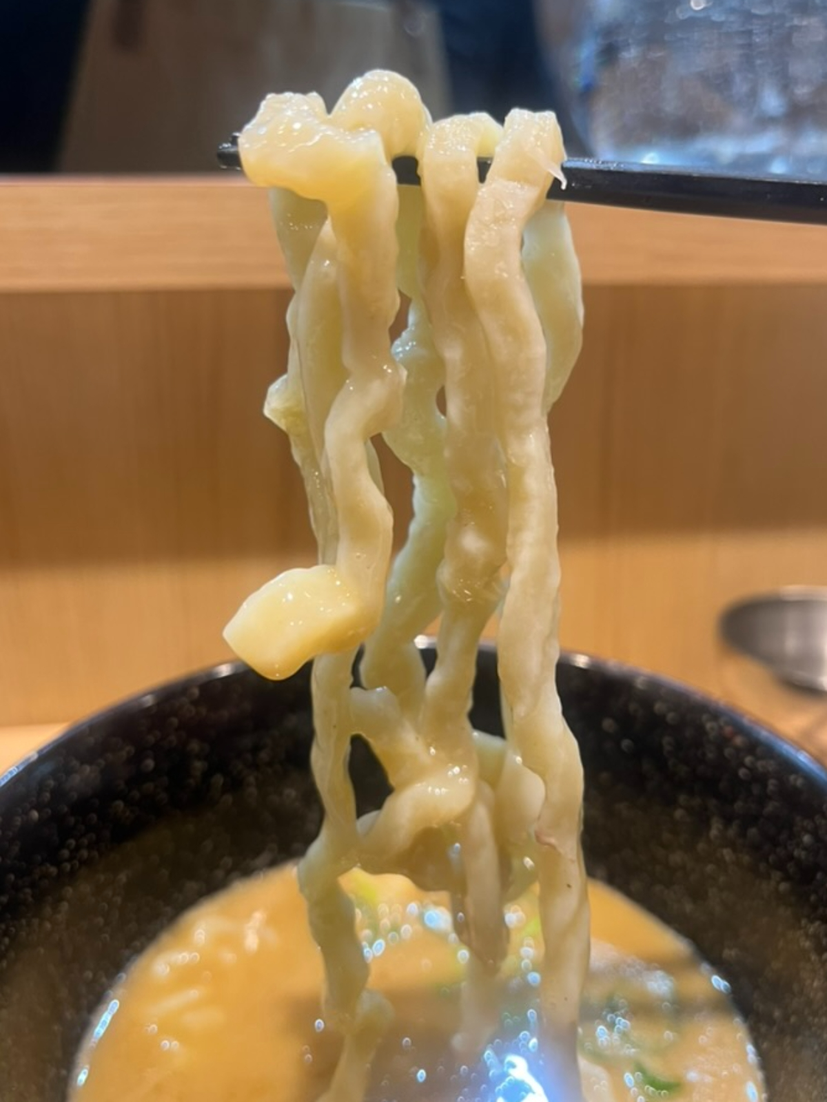 麺屋山界手打ち麺麺上げ