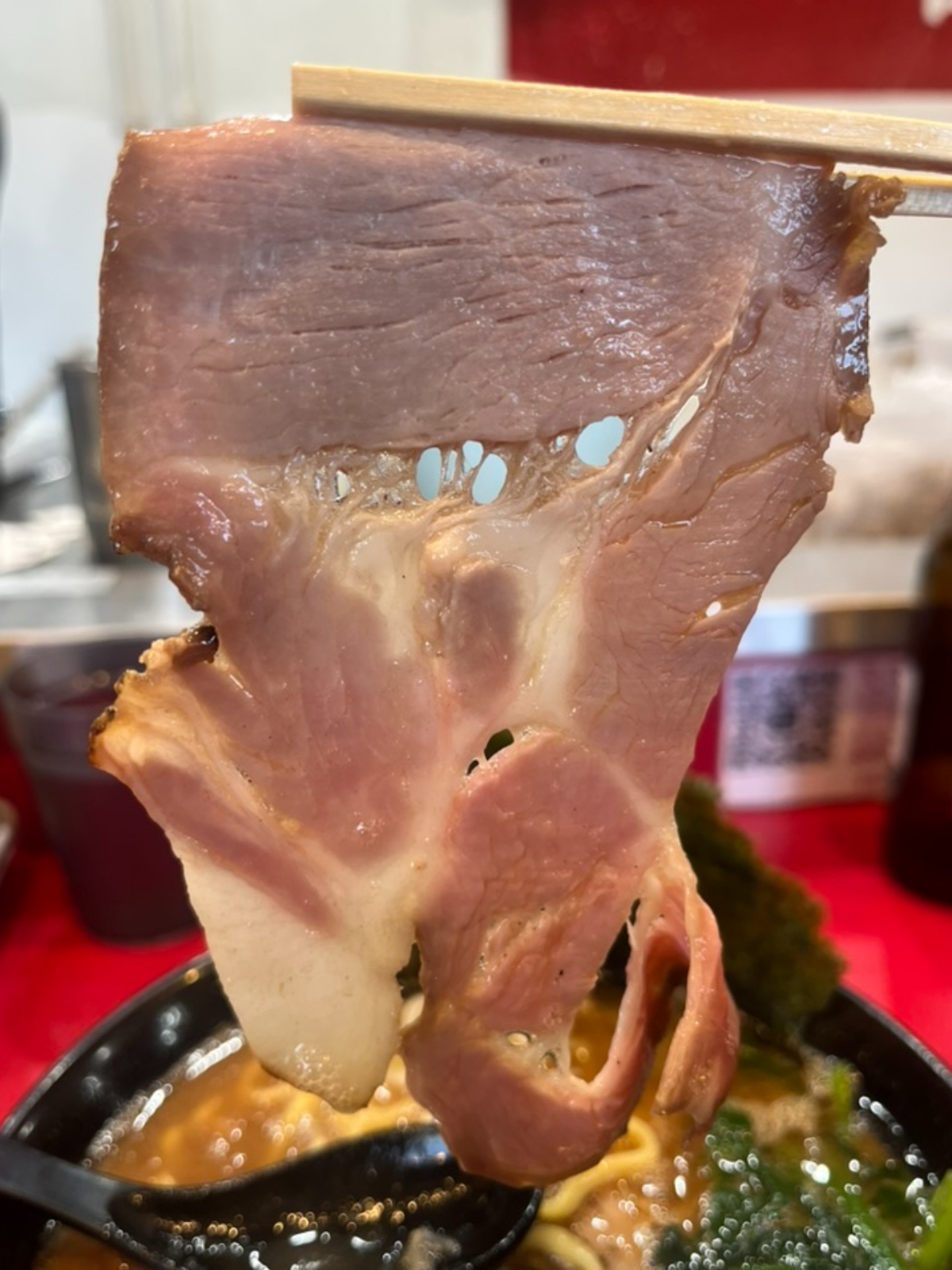 立ち喰いらぁめんたいせい肩ロースチャーシュー