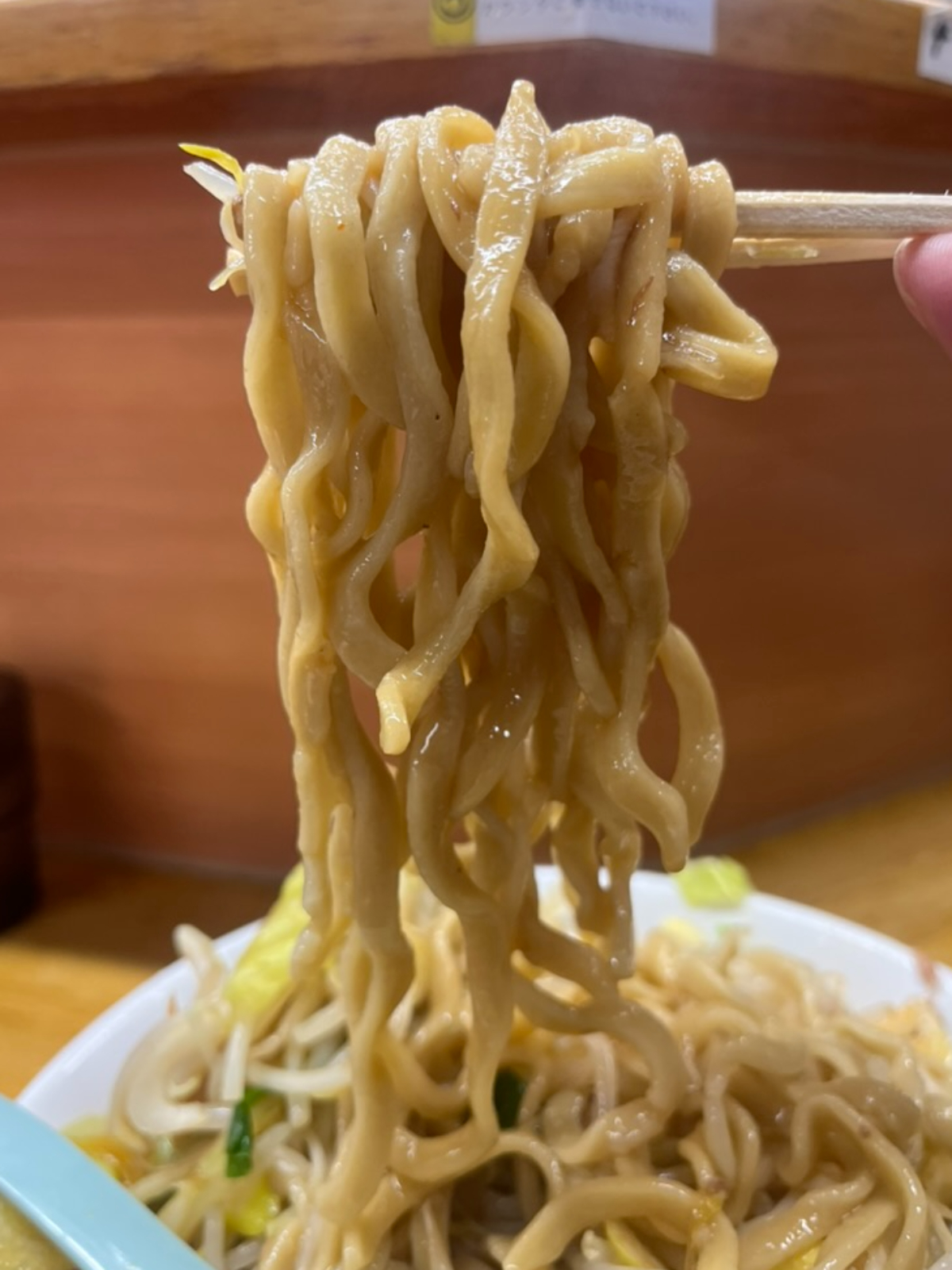 ラーメン二郎立川店麺上げ