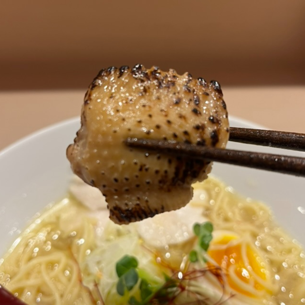 軍鶏拉麺飛天鶏手羽