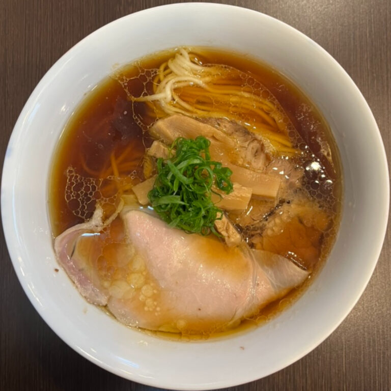とものもと醤油らーめん