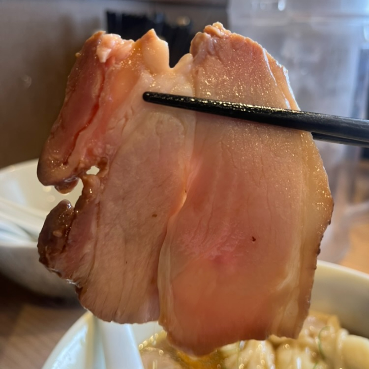 中村麺三郎商店吊るし焼きチャーシュー
