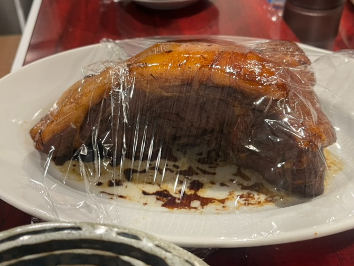 玉川屋酒店皿チャーシュー