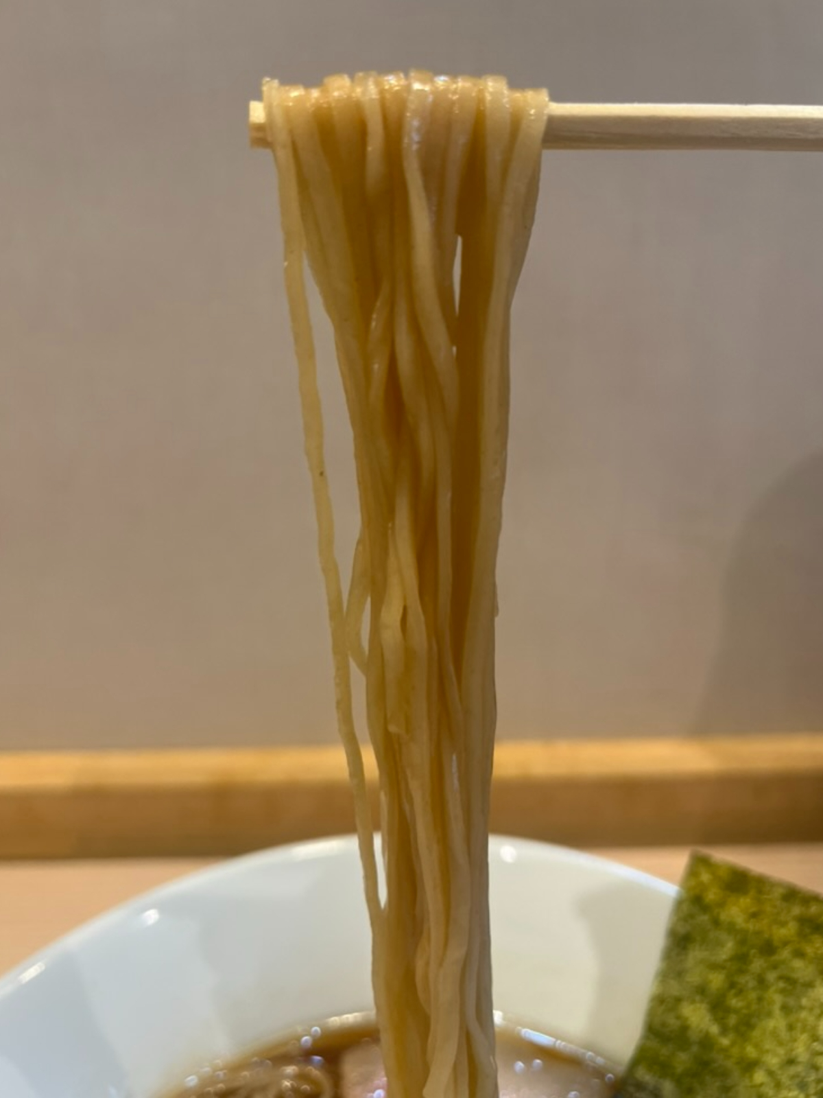 ラーメンLabろじっく麺上げ