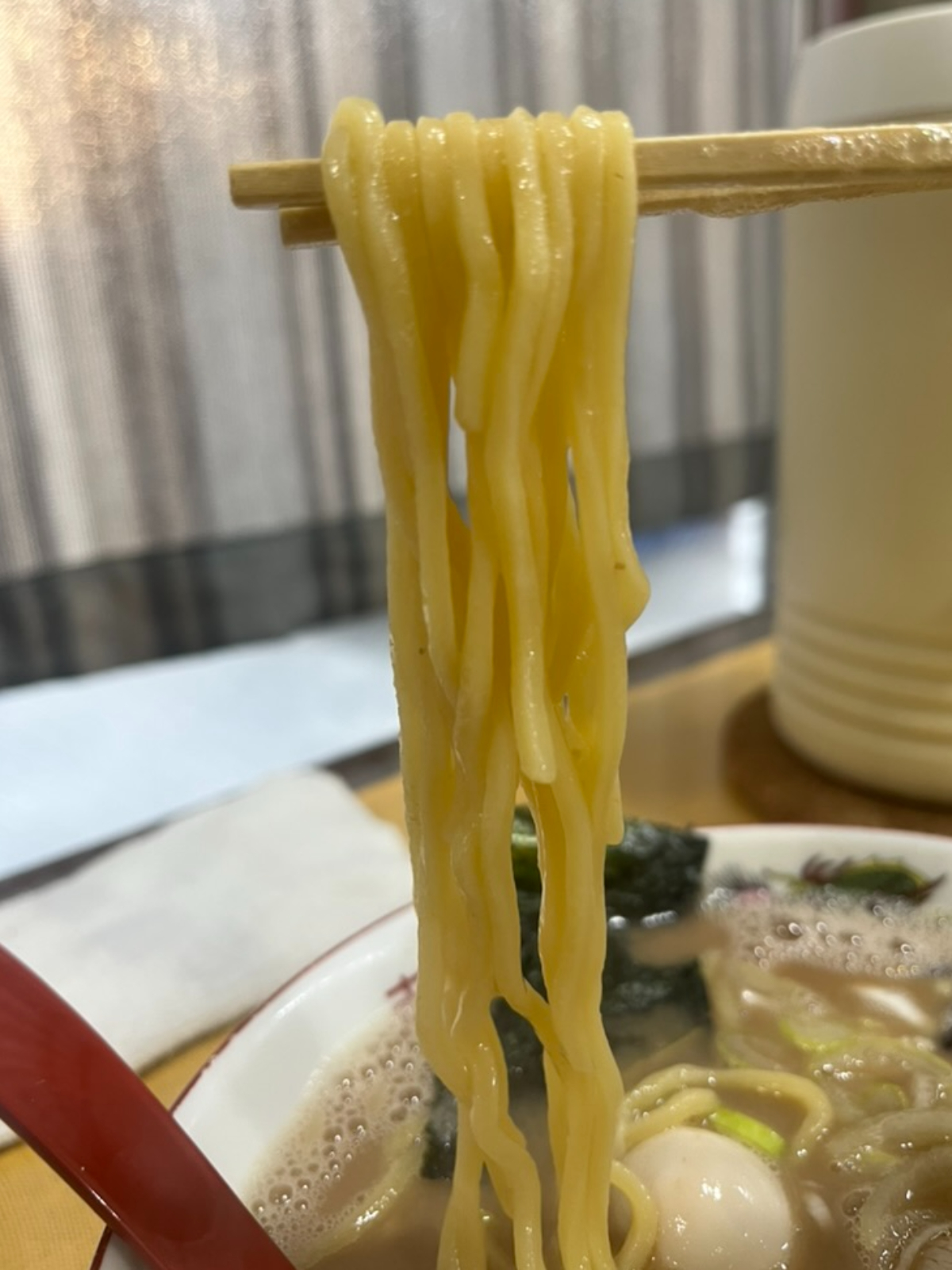 うまいヨゆうちゃんラーメン麺上げ