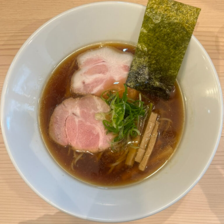ラーメンLabろじっく醤油ラーメン