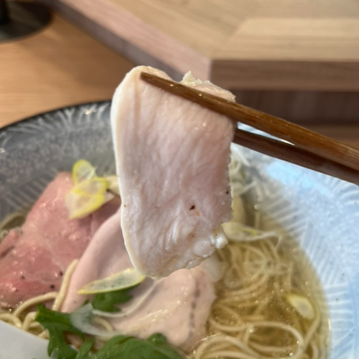 RAMEN紫苑鶏チャーシュー