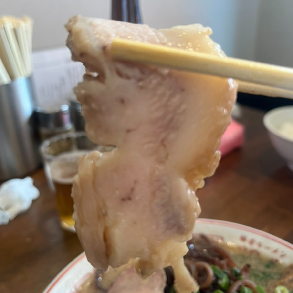 豚骨ラーメン開王チャーシュー脂多め