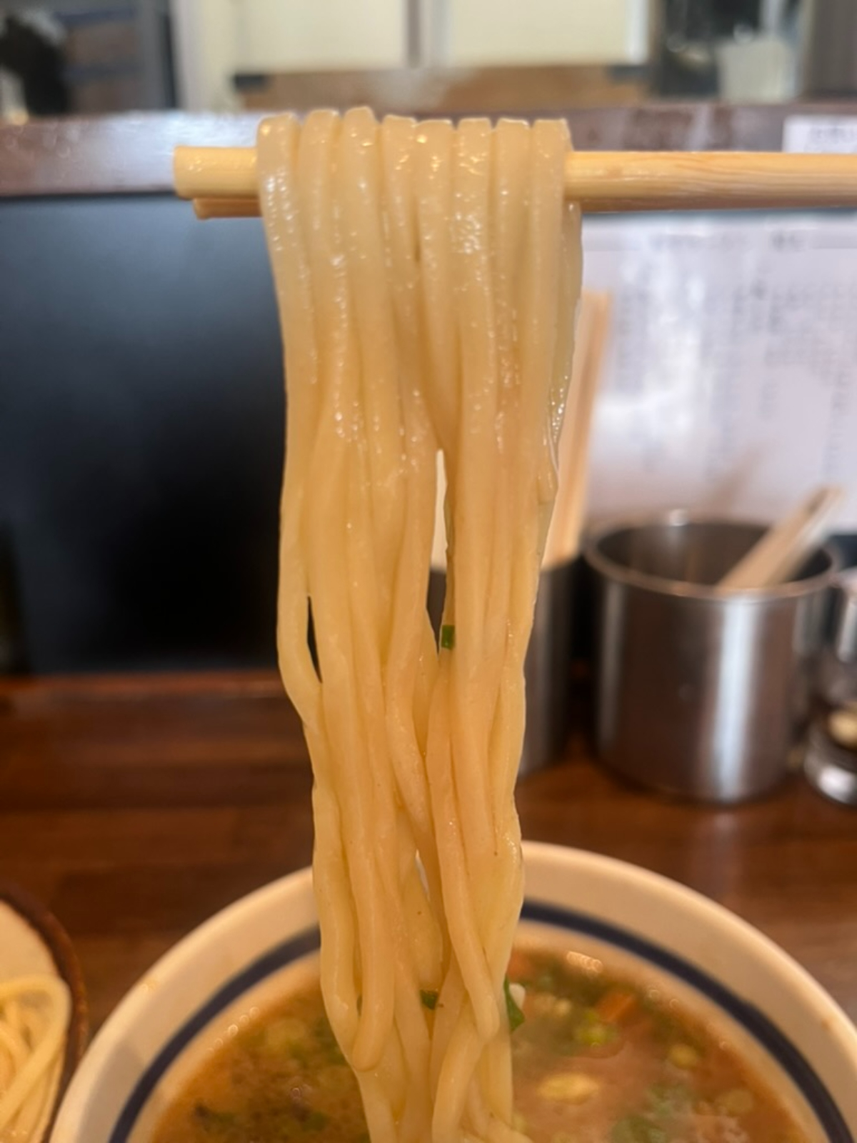 豚骨ラーメン開王つけ麺麺上げ