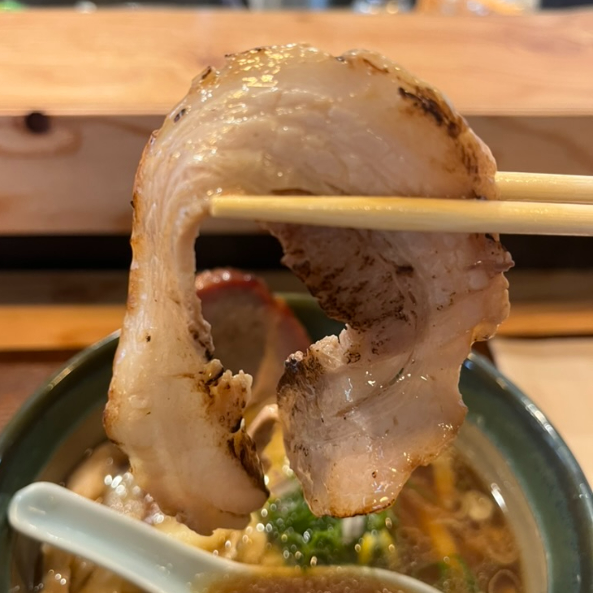 RAMEN_MUROHOUSEバラチャーシュー