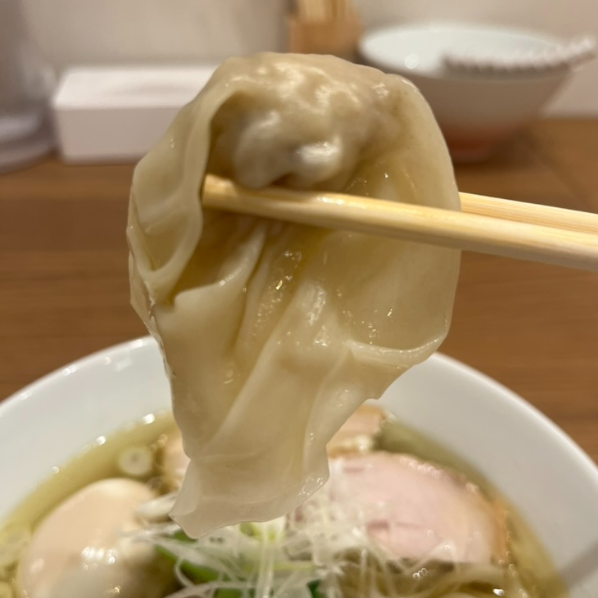 久我中華そばワンタン