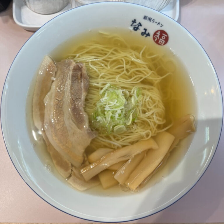 新潟ラーメンなみ福浅草店ラーメン